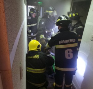 15-01-2016-incendio-edificio-san-vicente-300x287.jpg