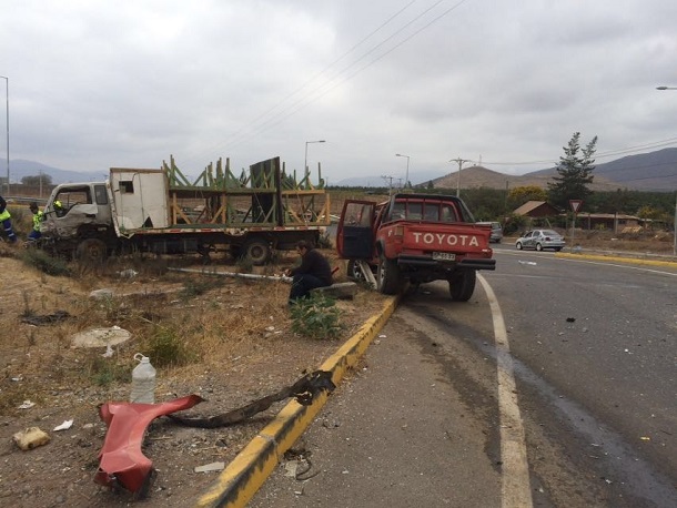 02-02-2016-accidente-en-zona-el-reloj.jpg