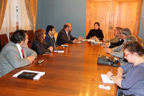 CORE e Intendenta coordinan trabajo para remar en un solo sentido