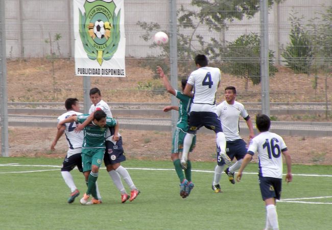 Deportes Ovalle quiso pero terminó enredado ante un opaco rival: 0 x 0