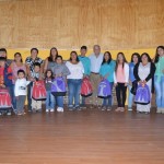 15-02-2015 alumnos reciben útiles