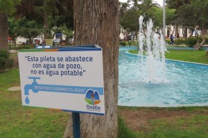 20 - 04- 15 agua en la plaza