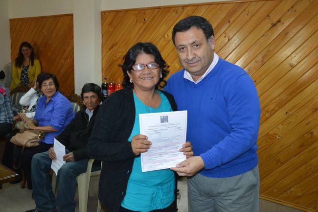 Entrega de subsidios para el mejoramiento del patrimonio familiar en Combarbalá