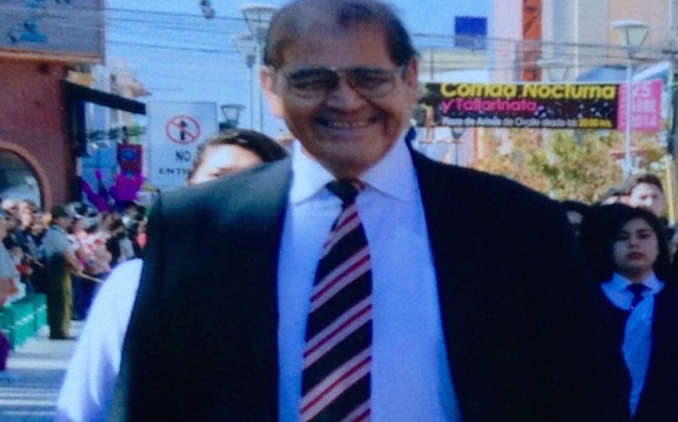 Invitan a bingo solidario en ayuda a destacado profesor a realizarse esta noche
