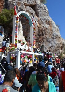 05- 05- 15 virgen de la piedra 2