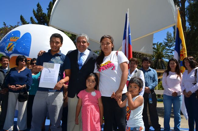 Invitan a ovallinos a postular a los Fondos Presidente de la República