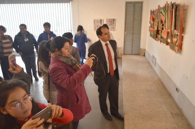 Hasta el palacio de La Moneda conocieron alumnos de  Combarbalá en visita a Santiago
