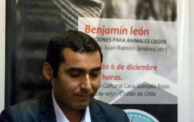 La Poesía viene volando para  tomarse la noche ovallina