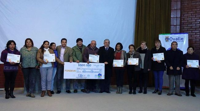 52 instituciones ovallinas recibieron recursos del Fondo de Desarrollo Vecinal