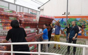 La ayuda ya está siendo entregada en la comuna limarina (foto: OvalleHoy.cl)