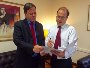 Diputado Walker se reunió con el Ministro de Obras Públicas, Alberto Undurraga 