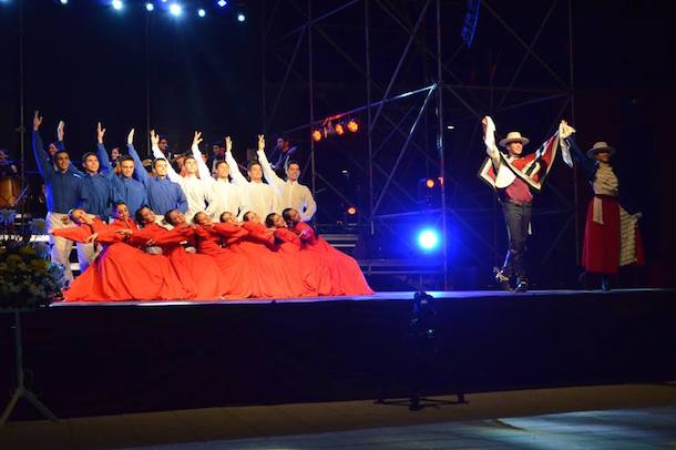 El BAFOCHI desplegó varios cuadros folclóricos (Foto: Cedida)