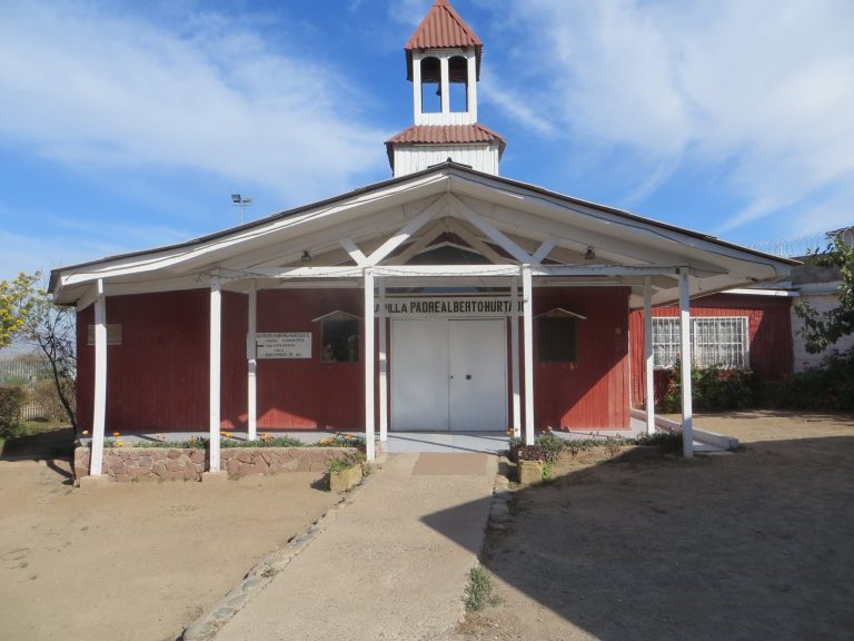 Antisociales se robaron hasta las donaciones de la capilla San Alberto Hurtado