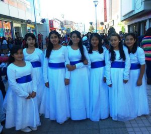Alumnas del colegio Grumete Videla