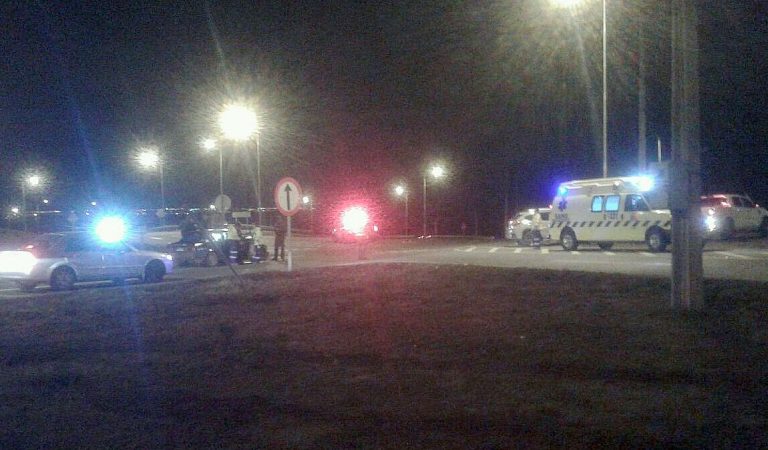 Nueva colisión en conflictivo cruce de caminos: nadie asume su responsabilidad