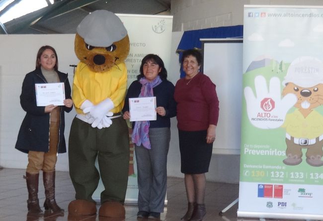 Capacitan a  profesores de Ovalle con énfasis en prevención de Incendios Forestales.