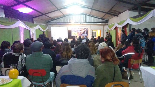 Con reunión con Independientes Cristian Sáez inicia campaña para las municipales