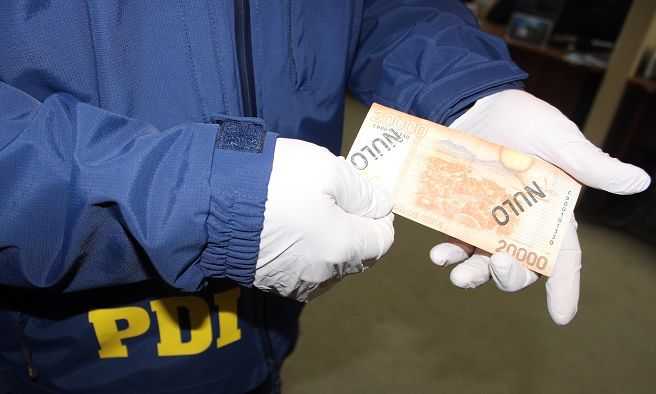 Que no le pasen gato por liebre: claves para reconocer cuando los billetes son falsos