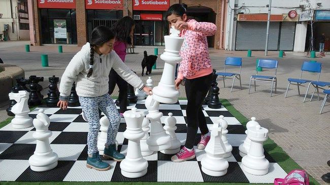 Torneo de Ajedrez se tomó la plaza de armas de Ovalle | Ovalle Hoy