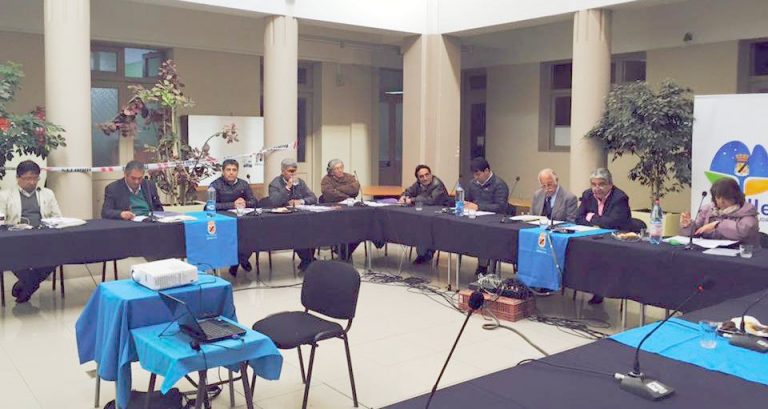 Mayoría de ovallinos desconoce cuales son las funciones de un concejal
