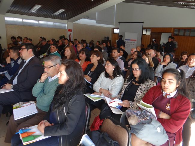 Despejan dudas a comunidades educativas de la provincia de Limarí sobre futuro CFT en Ovalle