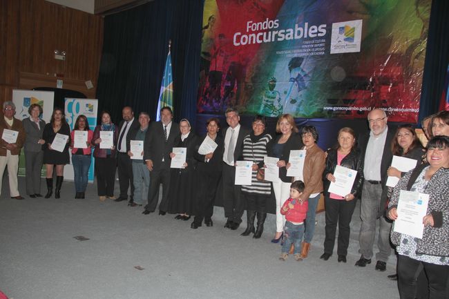 Gobierno Regional realiza masiva entrega de fondos concursables en Elqui y Limarí