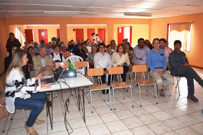 Hasta dos ambulancias tendrá nuevo Cesfam de la población Fray Jorge