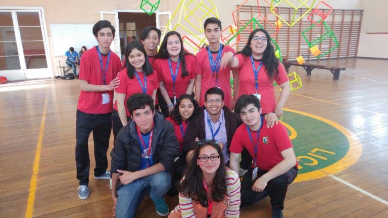 Alumnos de Liceo Bicentenario obtienen primer lugar en jornada de matemáticas
