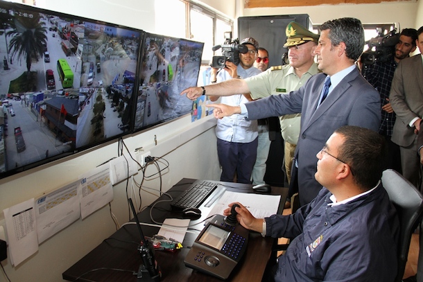 Gobierno inaugura nuevas cámaras de televigilancia en el balneario de Tongoy