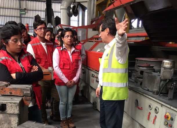 Estudiantes de prevención de riesgos realizan Gira Laboral