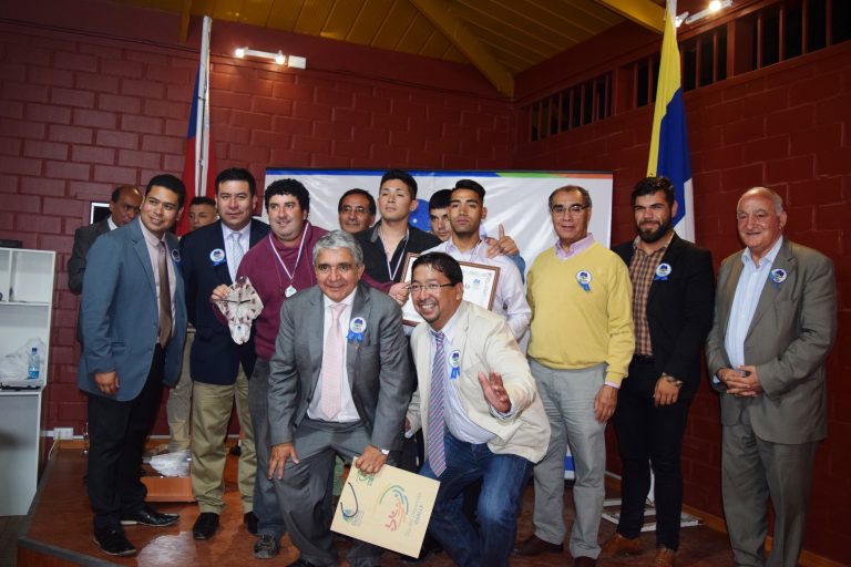 Municipalidad destacó a los mejores deportistas del año