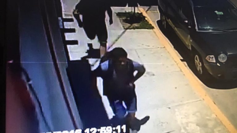 Roban oficinas de OvalleHOY