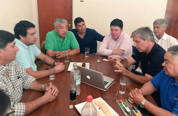 Harold Mayne-Nicholls: «Me parece mejor tener un solo equipo fuerte, que tres a medio morir saltando»
