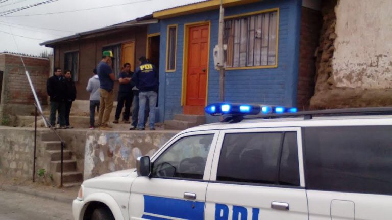 Mujer agrede a hombre con arma blanco provocándole la muerte