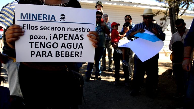 Ministros se reunirán con dirigentes de localidades afectadas por la minería