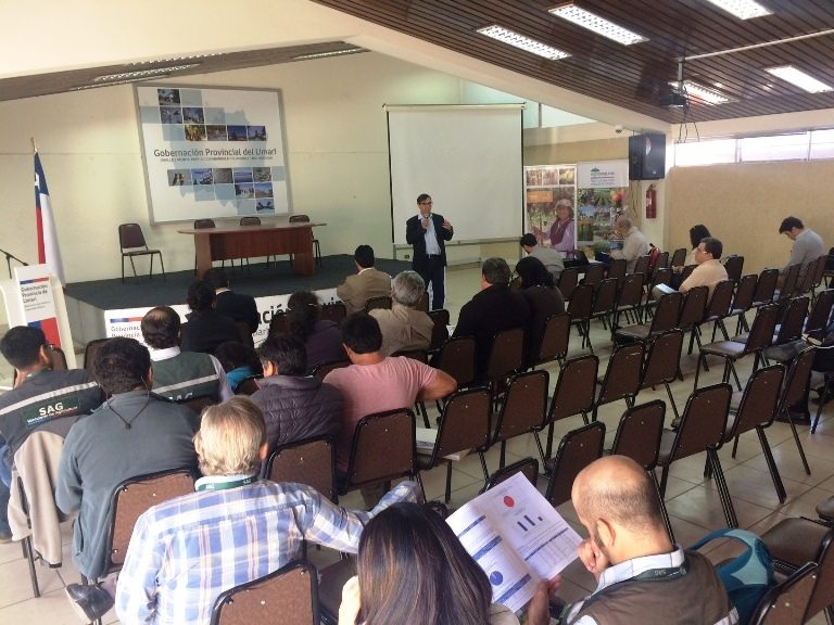Ovalle: Mesa de Trabajo del Ministerio de Agricultura contó con más de 50 agricultores de la región