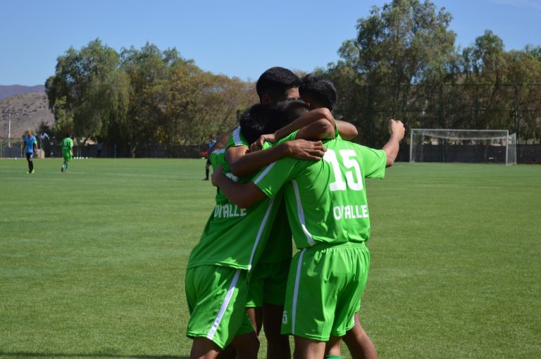 CSD Ovalle debuta con triunfo 4-1 en la Tercera B