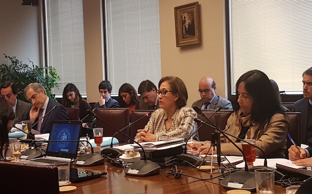 Senadora Muñoz destaca aprobación en general del proyecto que modifica el actual Código de Aguas