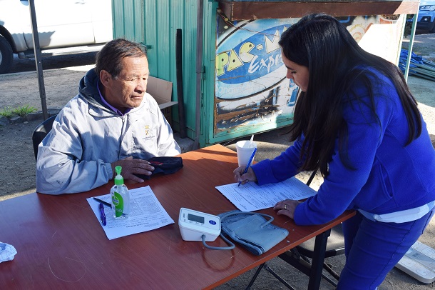 Realizan exámenes de salud a personas en situación de calle