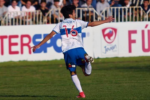 Conozcan a esta joven promesa del fútbol ovallino