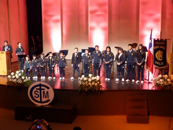 Colegio Santa María celebra sus 32 años de vida