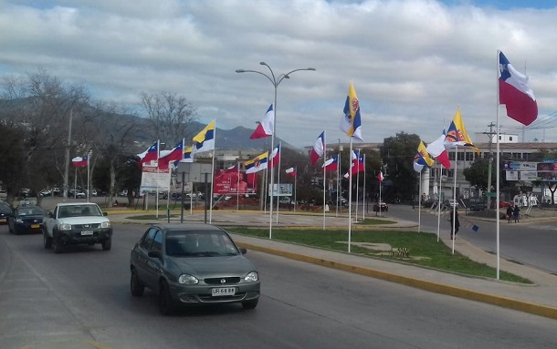Más de 400 banderas adornan Ovalle en el mes de la patria
