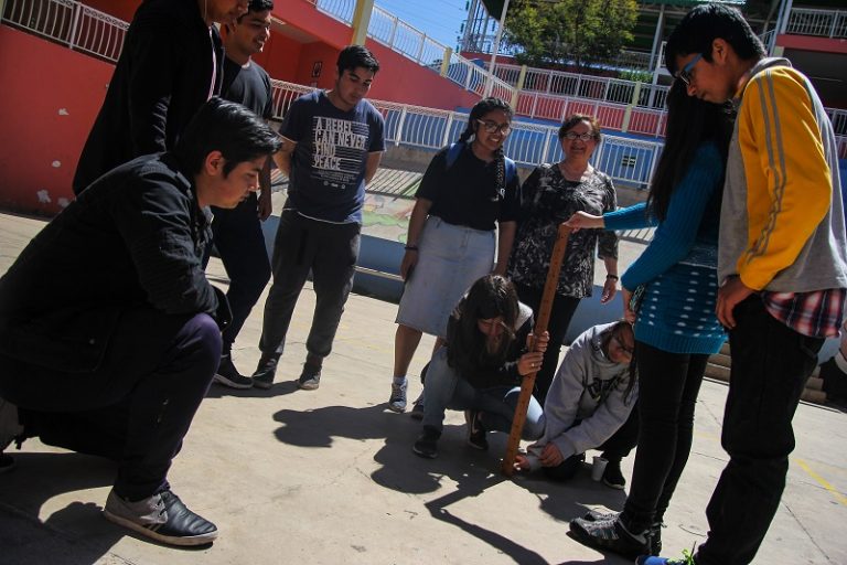 Estudiantes limarinos viven inédita experiencia científica a nivel mundial