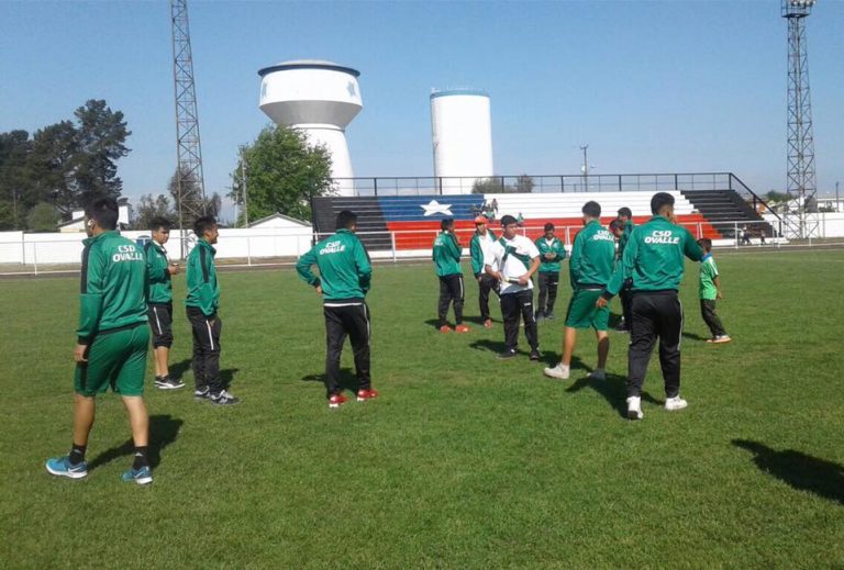 Pese a derrota Club Social y Deportivo Ovalle se mantiene en la cima de la tabla