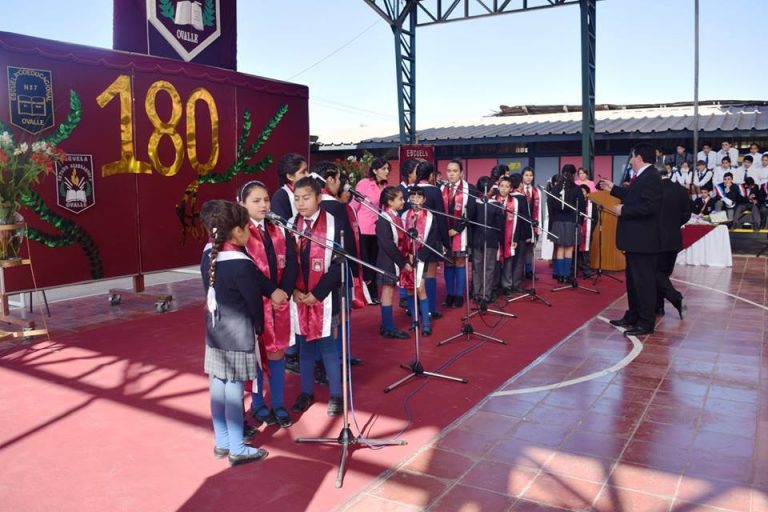 Coro de Escuela Arturo Alessandri Palma nuevamente llega al Teatro Municipal de Santiago