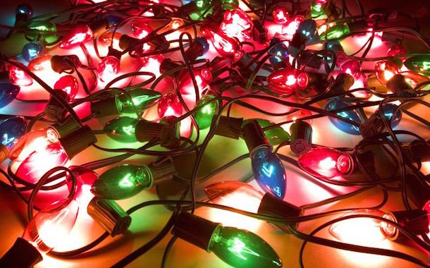 Verifican que luces y guirnaldas de Navidad cuenten con el sello SEC