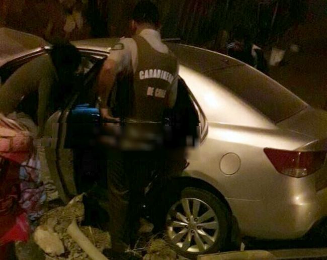 Conductor fallece al estrellarse su automóvil en sector Puntilla