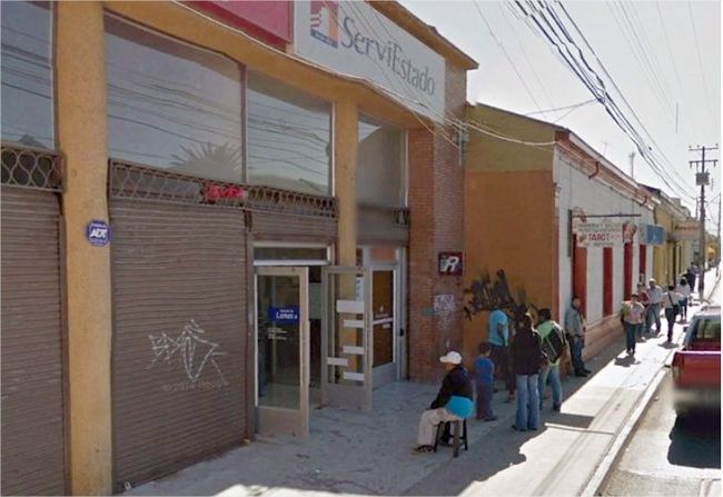 Pánico en sucursal bancaria: Con arma de juguete joven intentó perpetrar asalto
