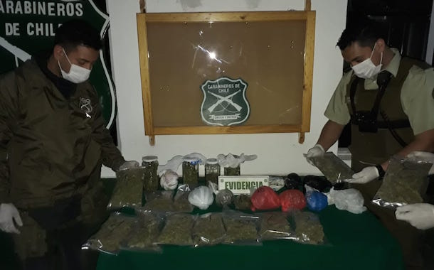 Carabineros concurre a procedimiento por robo y se encuentra con 12 mil dosis de droga
