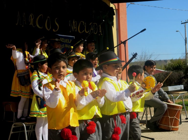 Escuela Marcos Macuada Ogalde celebró su aniversario 123